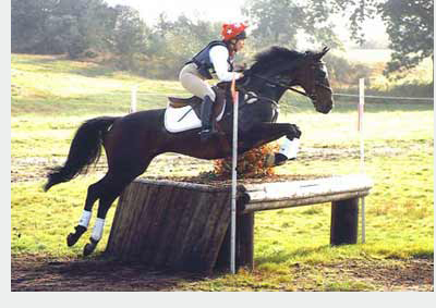 Minnie competes ex-racehorse Duke at Tweseldown Horse Trials